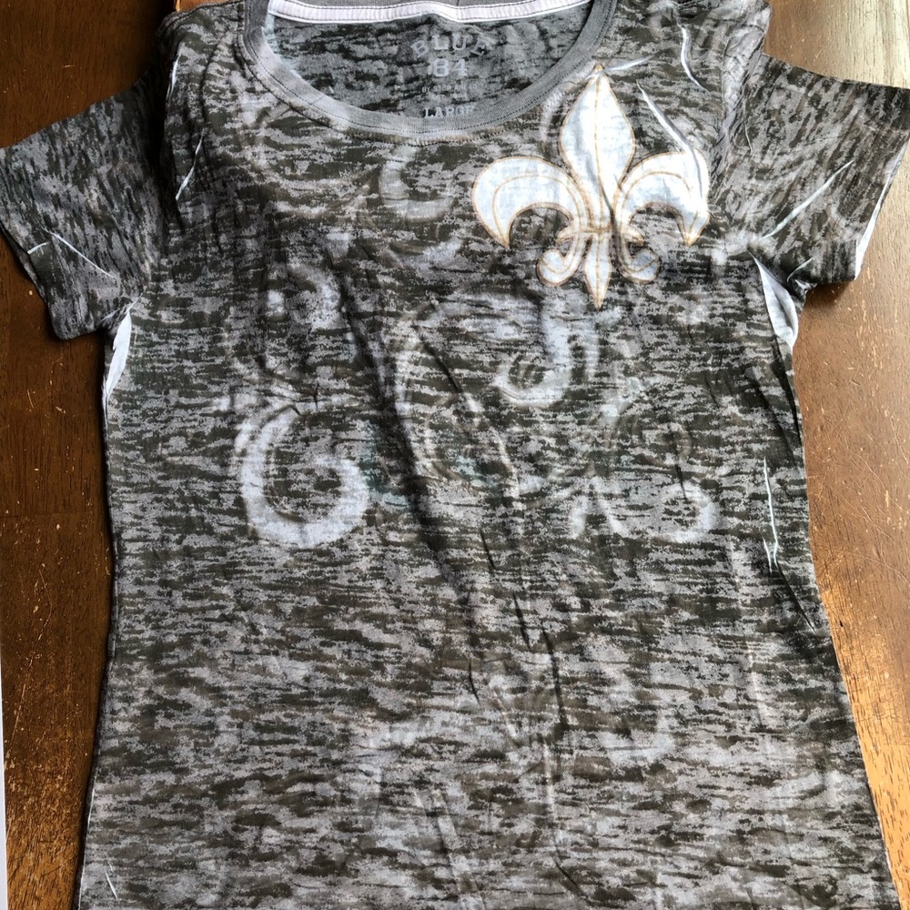 Camouflage Fleur de Lis T-shirt Size Large